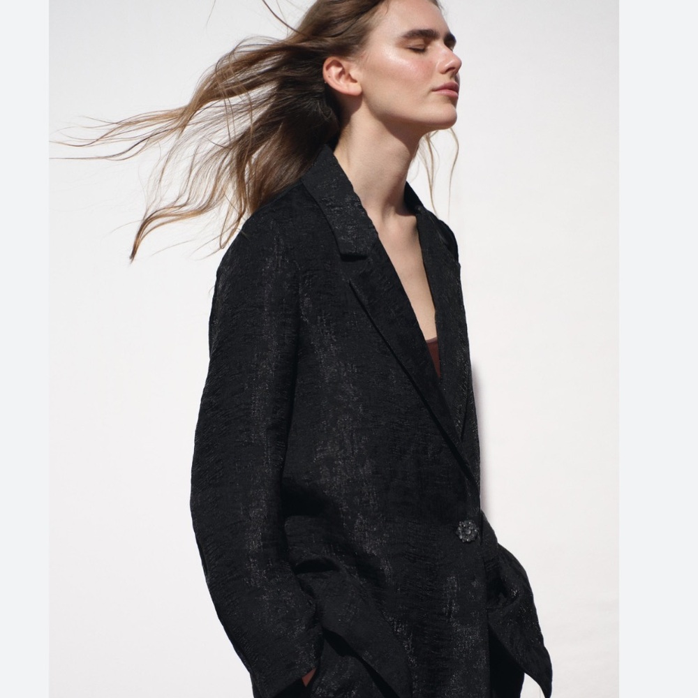 Zara NWT crinkle organza black blazer 7484/499 - Picture 4 of 5